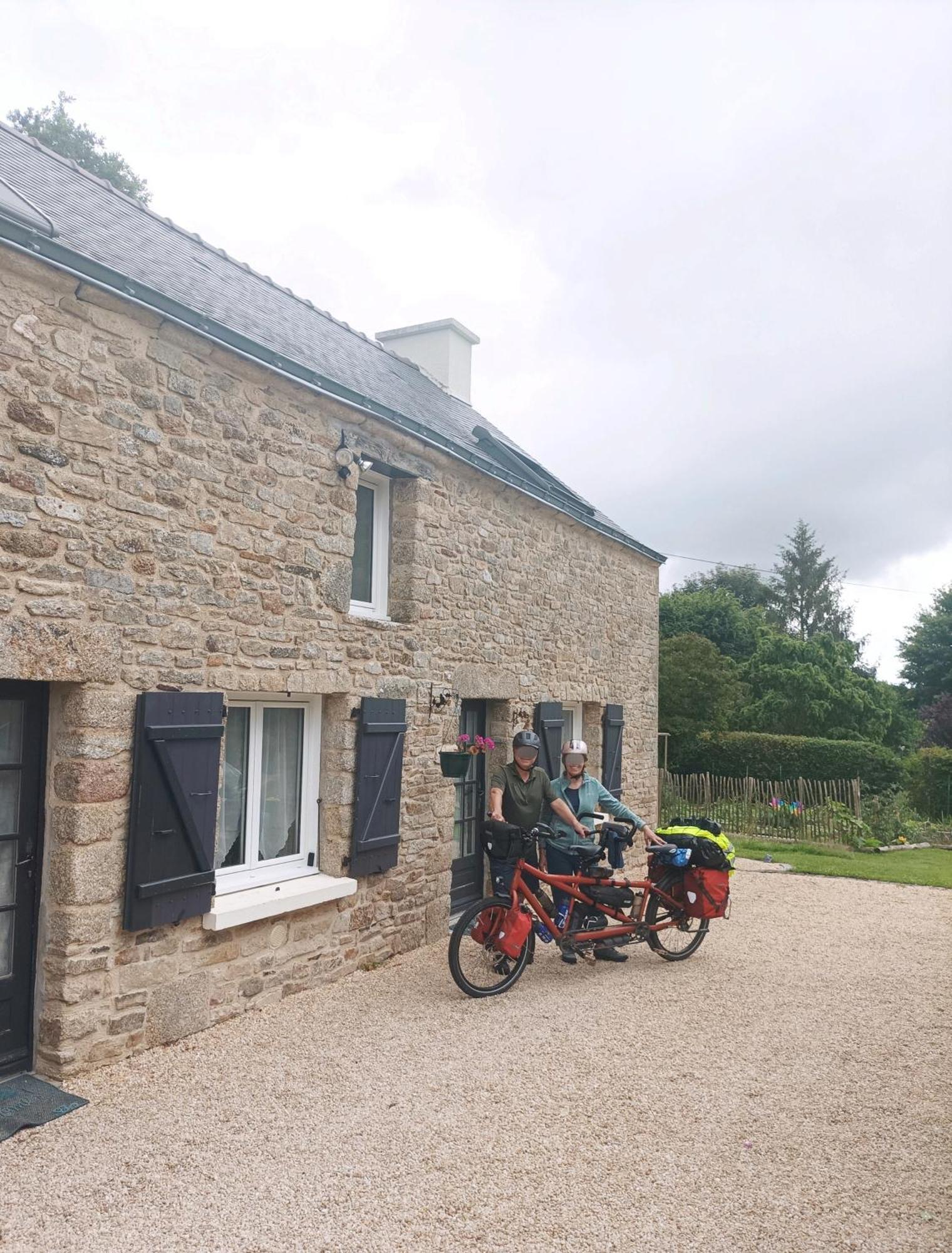 Le Tigite B&B: Private Terrace & Multi-Room Retreat Allaire Exterior photo